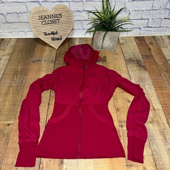 Lululemon Dance Studio Jacket III
Bumble Berry reversible - Picture 11 of 15